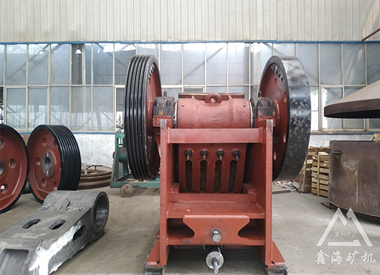 顎式破碎機(jī) 顎式破碎機(jī)