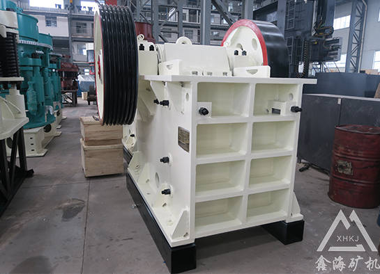 顎式破碎機(jī)