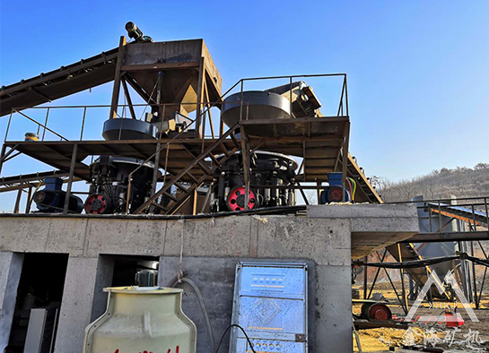 圓錐破碎機(jī)