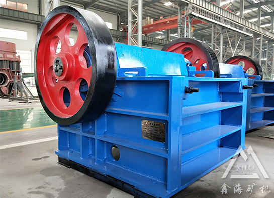 顎式破碎機(jī)