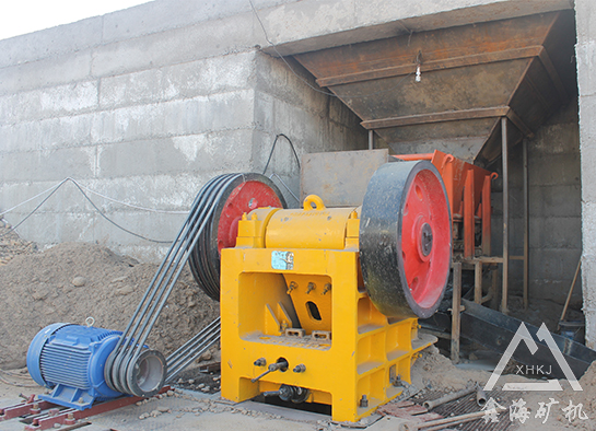 顎式破碎機 顎式破碎機