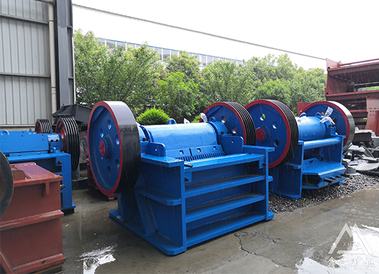 顎式破碎機(jī)