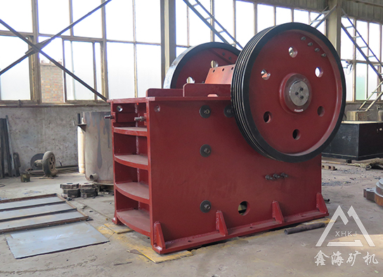 顎式破碎機(jī)