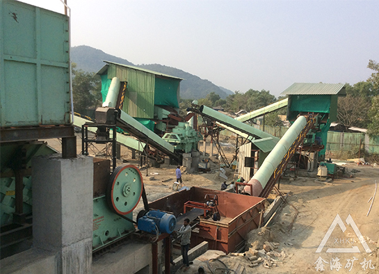 顎式破碎機(jī)