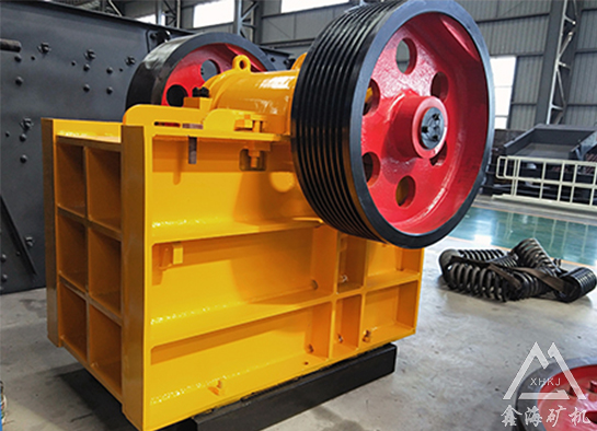 顎式破碎機(jī)