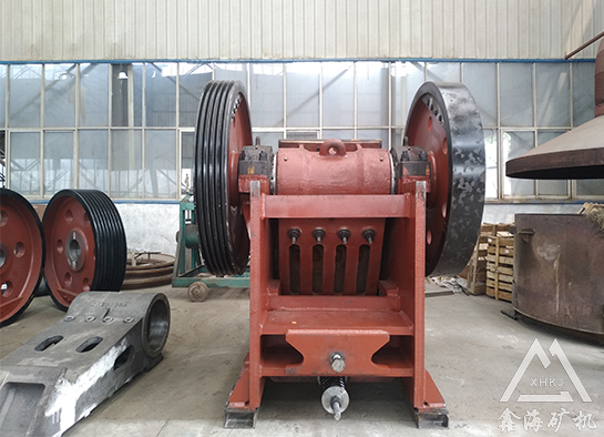 顎式破碎機(jī)