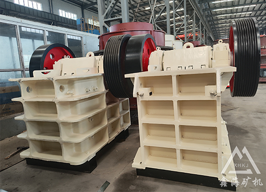 顎式破碎機(jī)