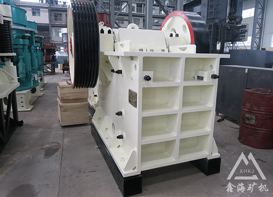 顎式破碎機(jī)