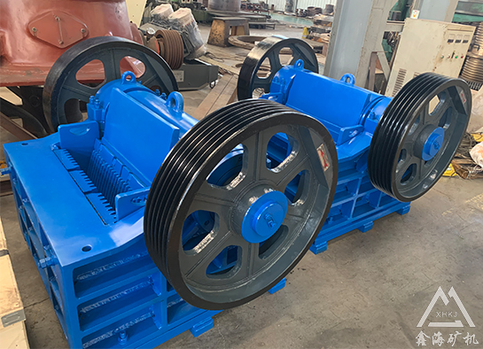 顎式破碎機(jī)