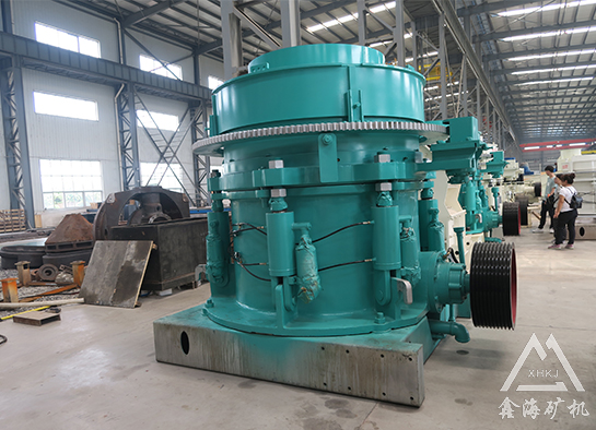 液壓圓錐破碎機(jī)