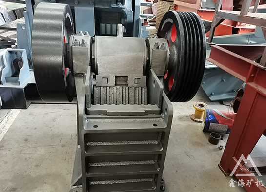 顎式破碎機(jī)