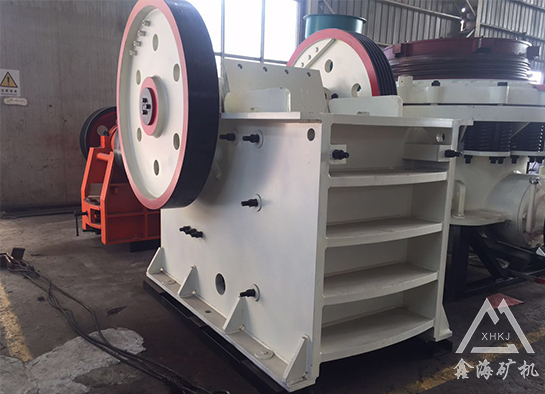 顎式破碎機(jī)