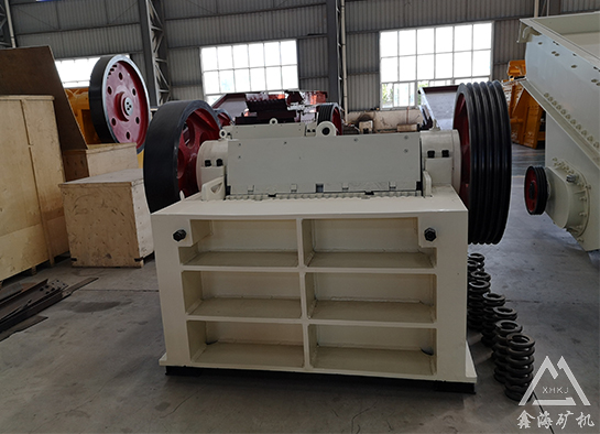 顎式破碎機(jī)