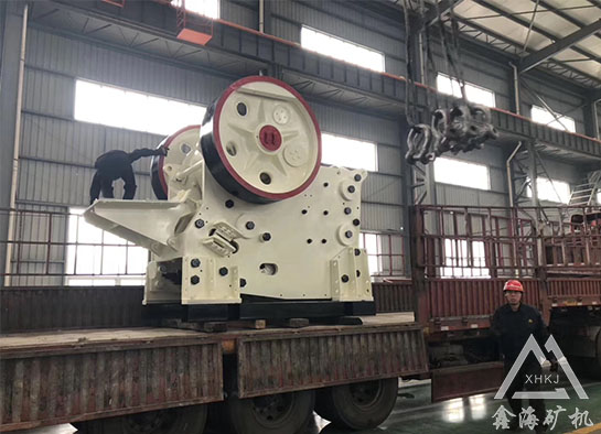 歐版顎式破碎機(jī)