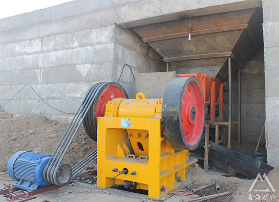 顎式破碎機(jī)