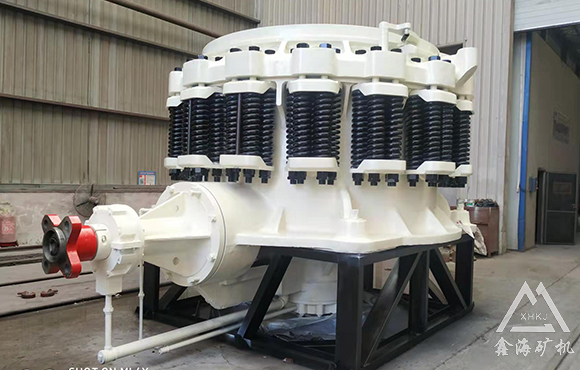 PY彈簧圓錐破碎機(jī)