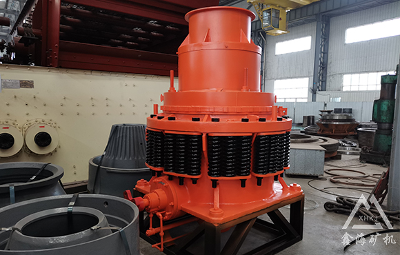 PY彈簧圓錐破碎機(jī)